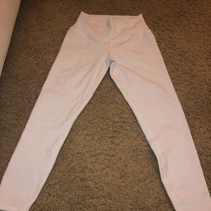 Alo yoga leggings size medium